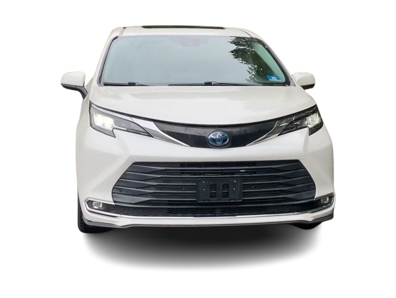 Thumbnail: 2021 Toyota Sienna - 22