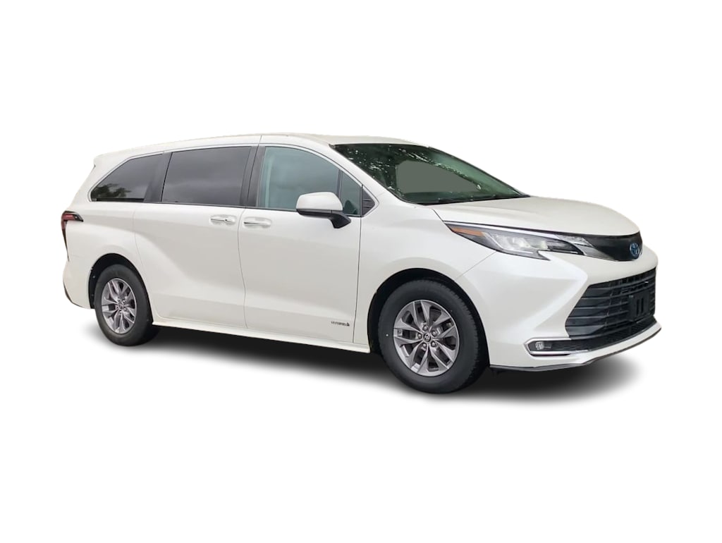Thumbnail: 2021 Toyota Sienna - 21