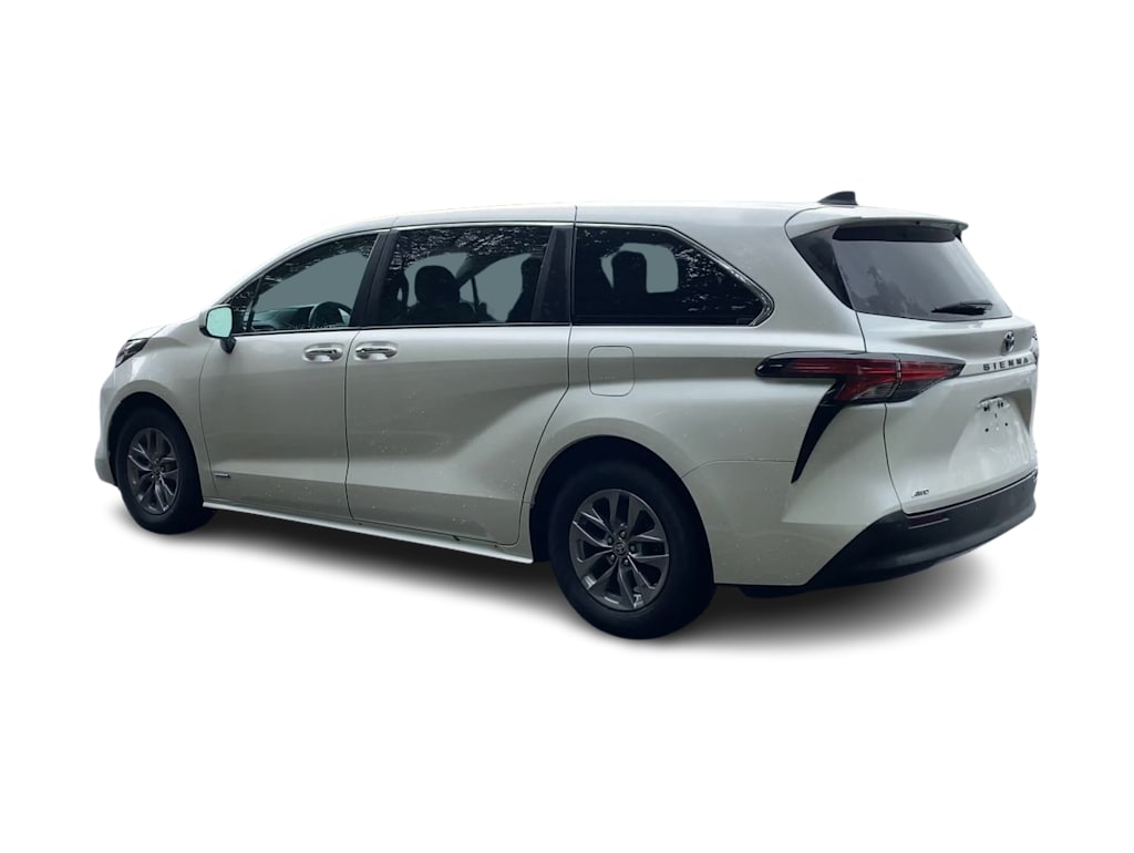 Thumbnail: 2021 Toyota Sienna - 4