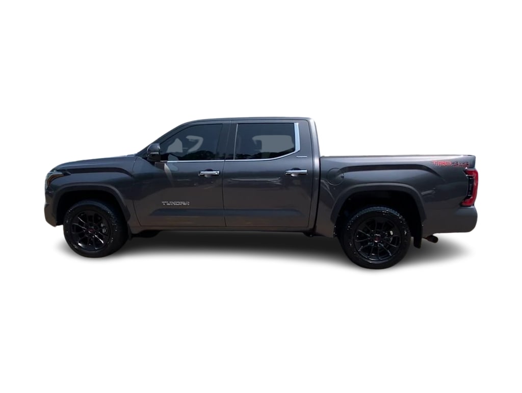 Thumbnail: 2022 Toyota Tundra - 3