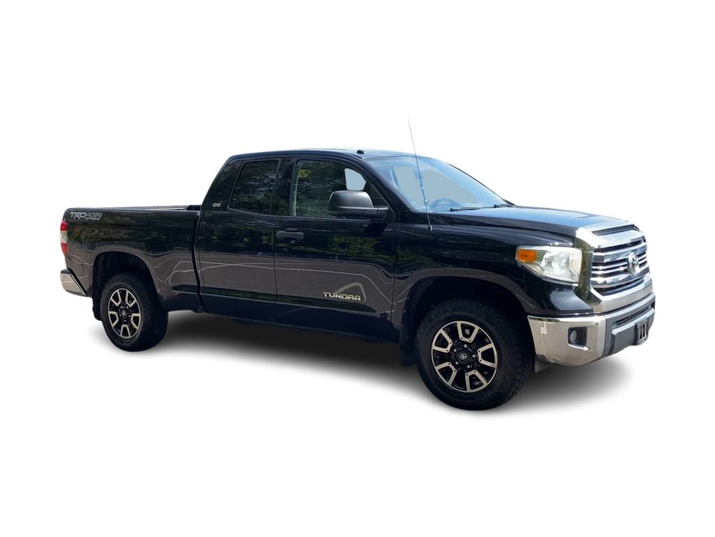 Thumbnail: 2017 Toyota Tundra - 3