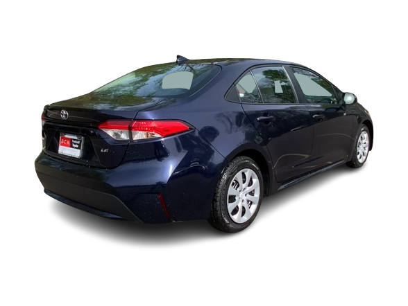 2022 Toyota Corolla LE 18