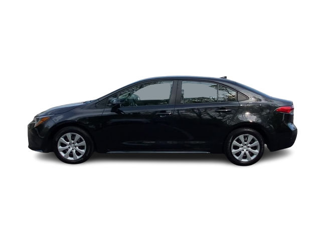 2022 Toyota Corolla LE 3