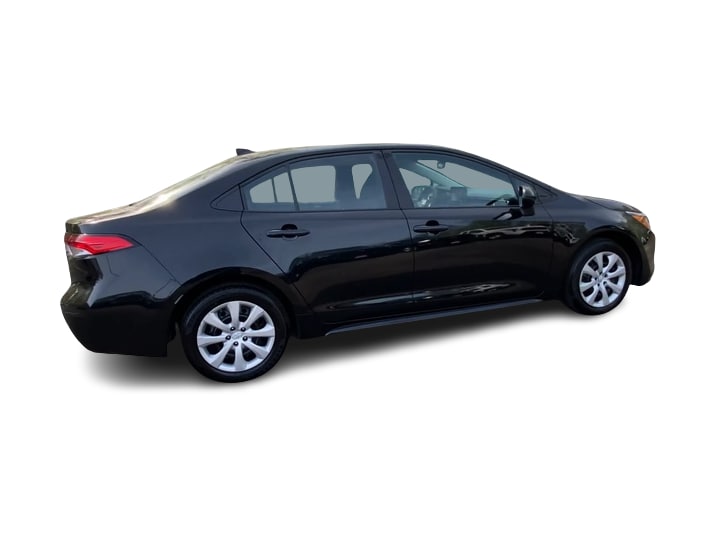 2022 Toyota Corolla LE 16