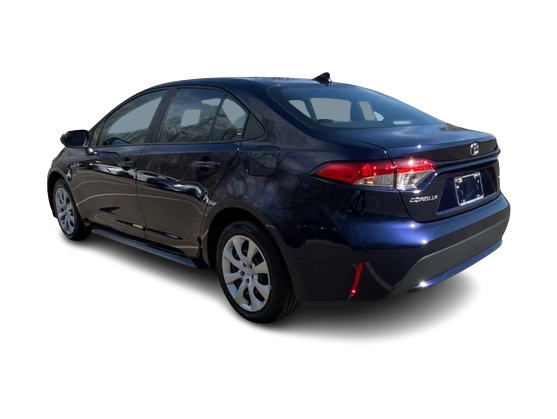 2022 Toyota Corolla LE 4