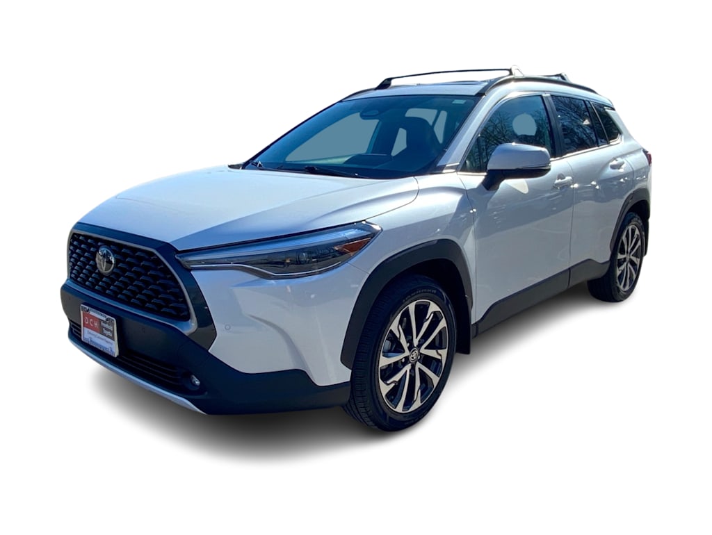 Thumbnail: 2023 Toyota Corolla Cross - 18