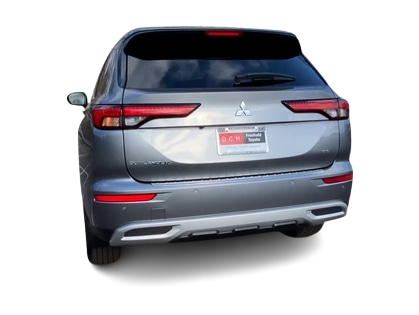 2024 Mitsubishi Outlander SE 19