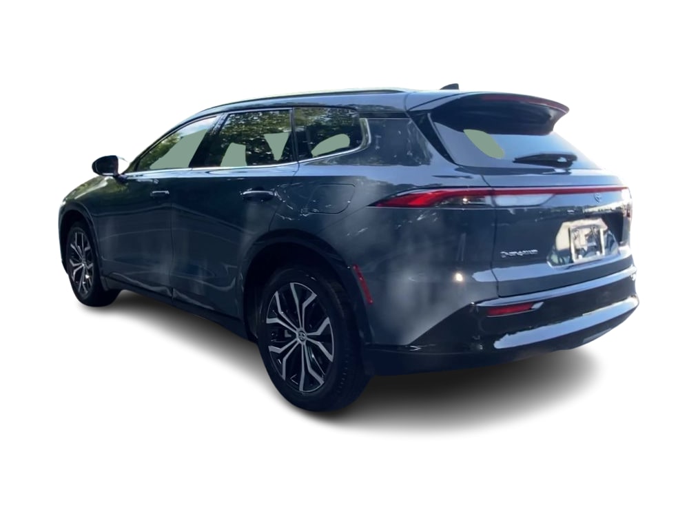 Thumbnail: 2026 Toyota Crown Signia - 4