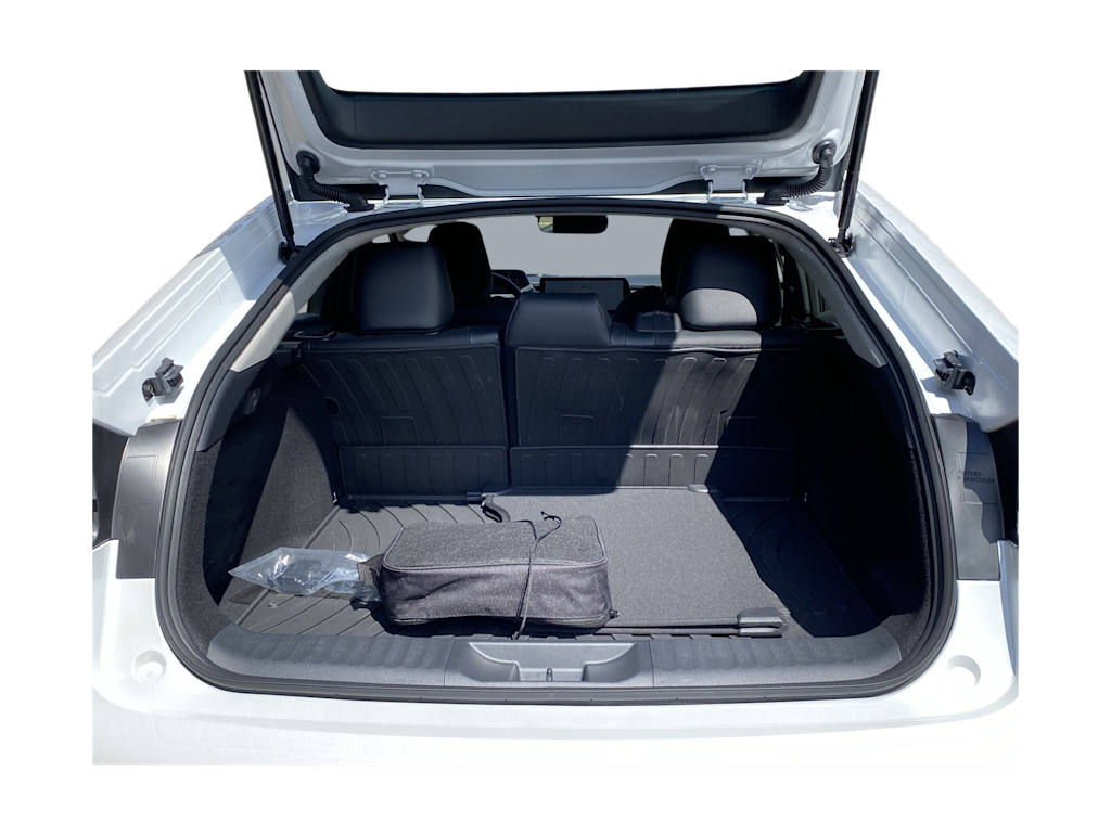 Thumbnail: 2026 Toyota Prius v - 14