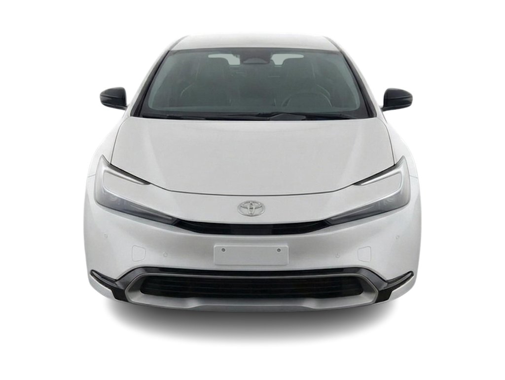 Thumbnail: 2026 Toyota Prius v - 4