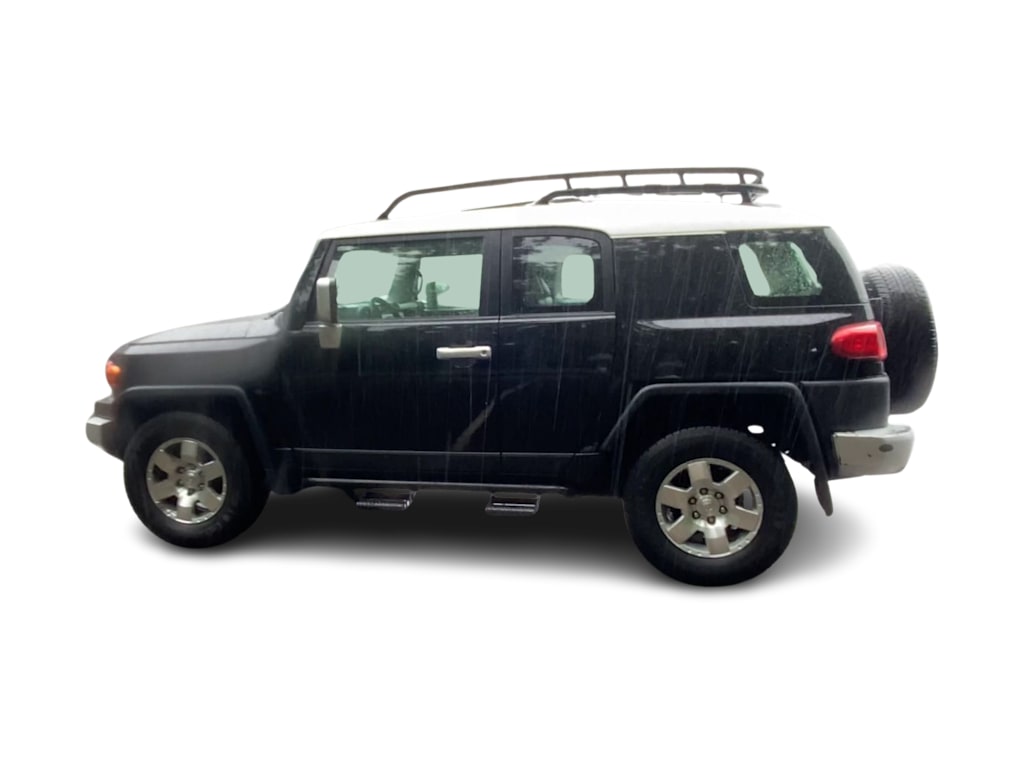 Thumbnail: 2008 Toyota FJ Cruiser - 3