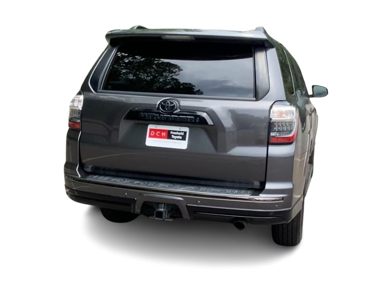 Thumbnail: 2019 Toyota 4Runner - 5