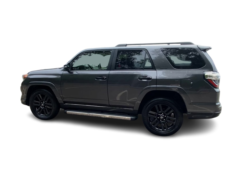 Thumbnail: 2019 Toyota 4Runner - 3