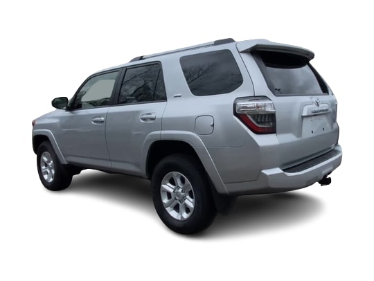 2024 Toyota 4Runner SR5 18