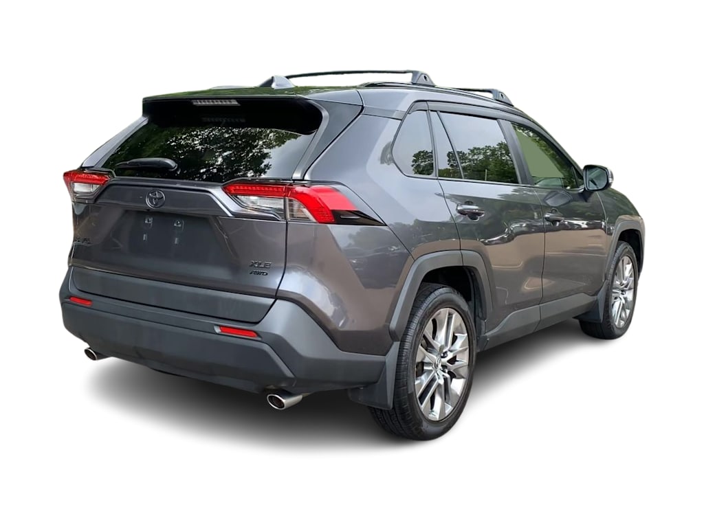 Thumbnail: 2019 Toyota RAV4 - 24