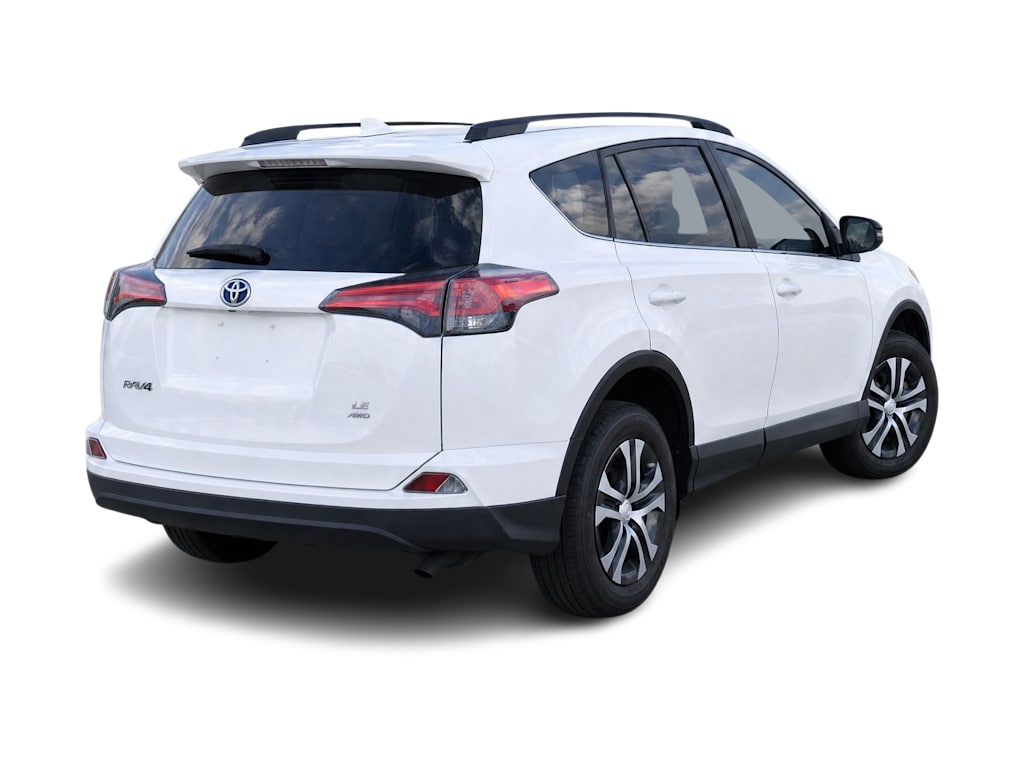 Thumbnail: 2017 Toyota RAV4 - 7