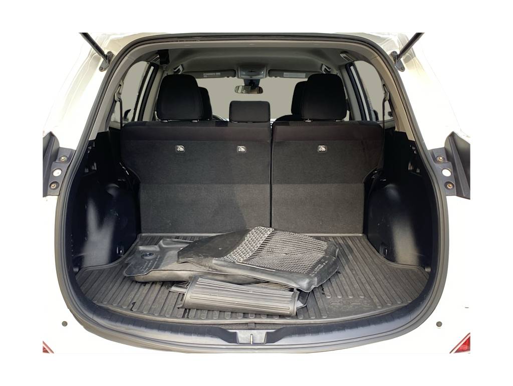 Thumbnail: 2017 Toyota RAV4 - 17