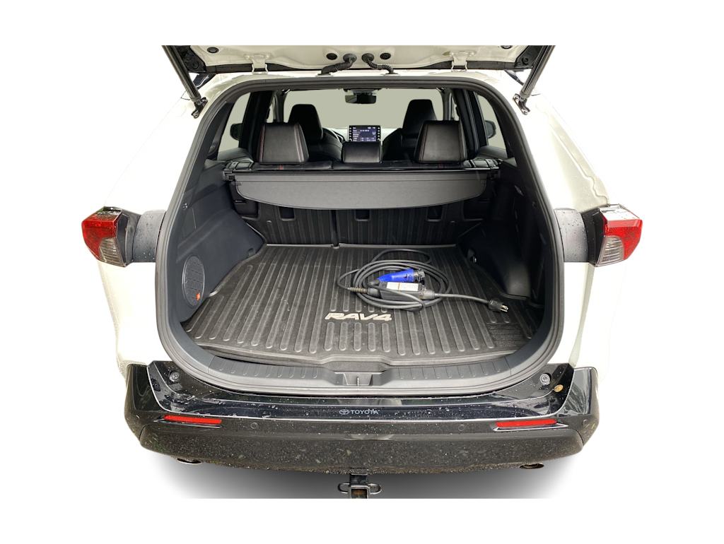 Thumbnail: 2021 Toyota RAV4 - 17