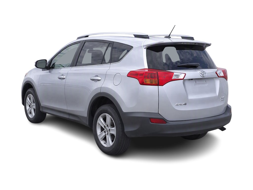 Thumbnail: 2015 Toyota RAV4 - 3