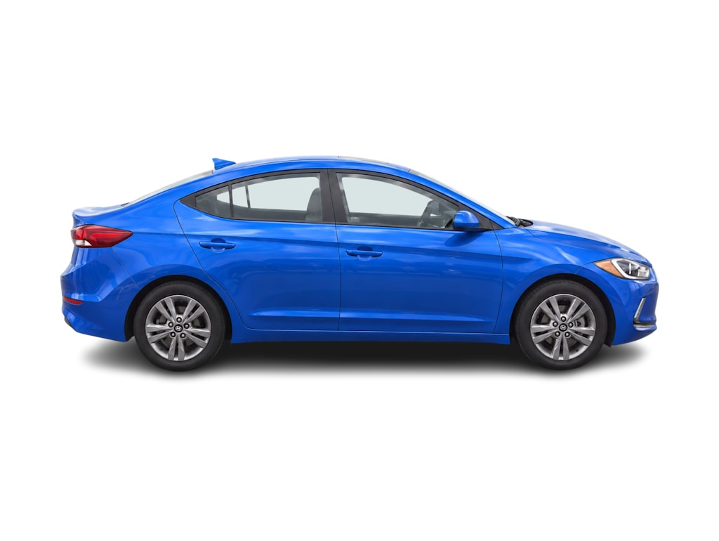 Thumbnail: 2017 Hyundai Elantra - 10