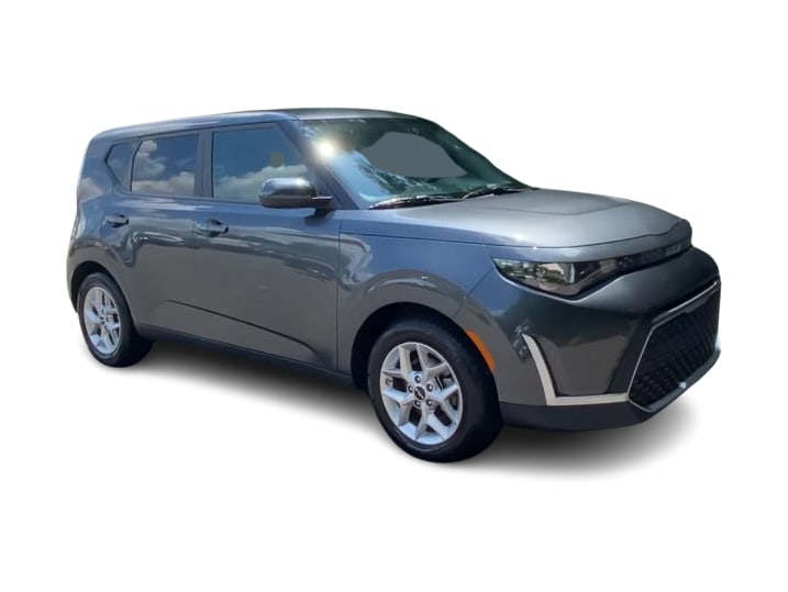 Thumbnail: 2023 Kia Soul - 3