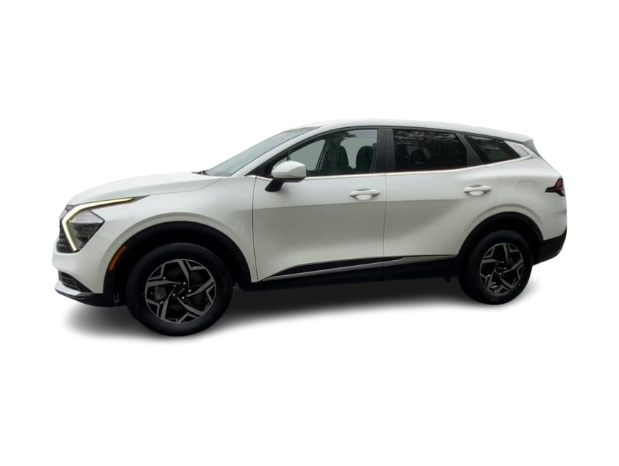 Thumbnail: 2023 Kia Sportage - 3