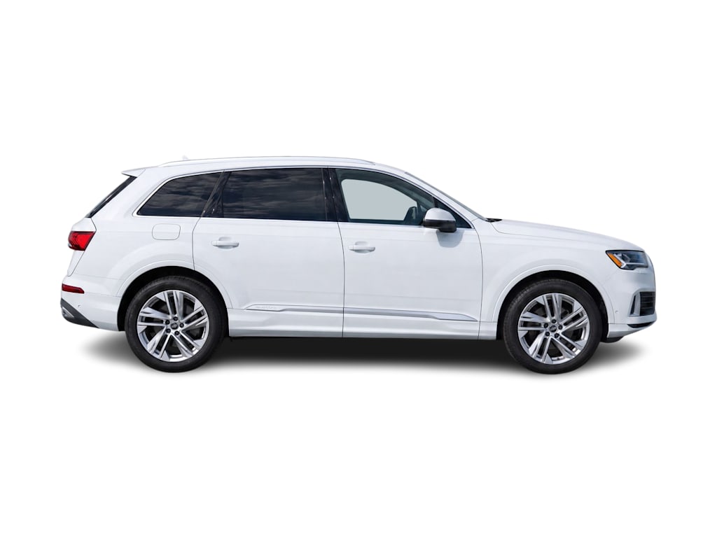 Thumbnail: 2021 Audi Q7 - 13