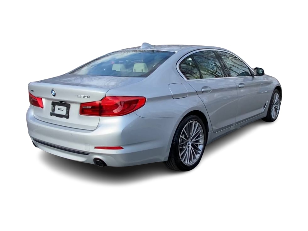 Thumbnail: 2020 BMW 5 Series - 25