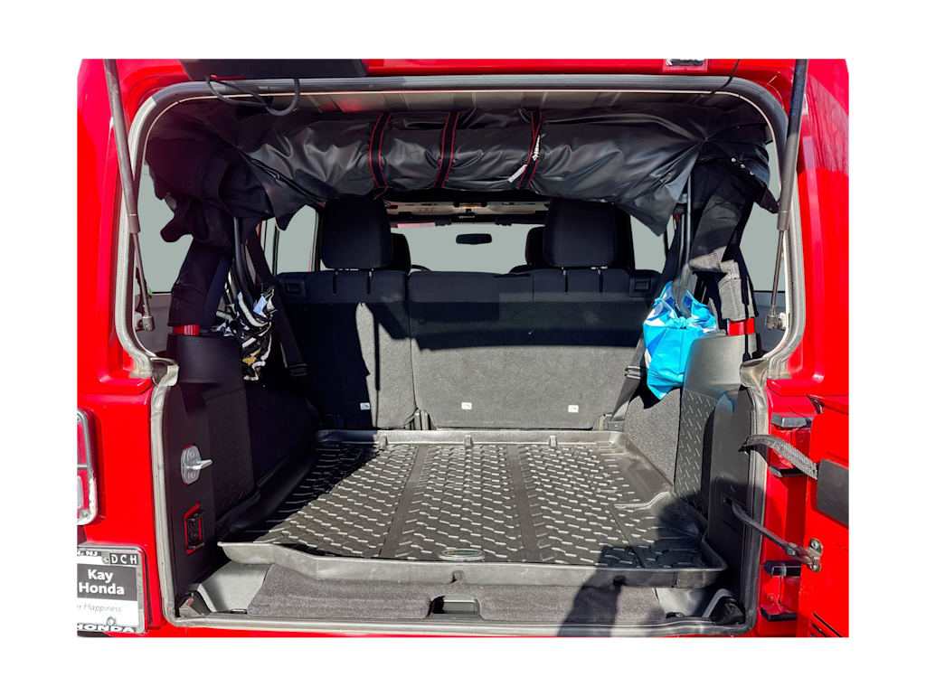 Thumbnail: 2017 Jeep Wrangler - 17