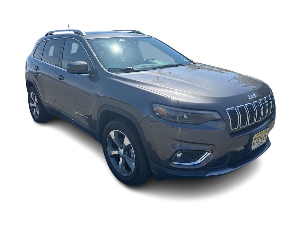 Thumbnail: 2019 Jeep Cherokee - 14