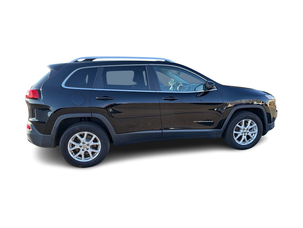 Thumbnail: 2018 Jeep Cherokee - 15