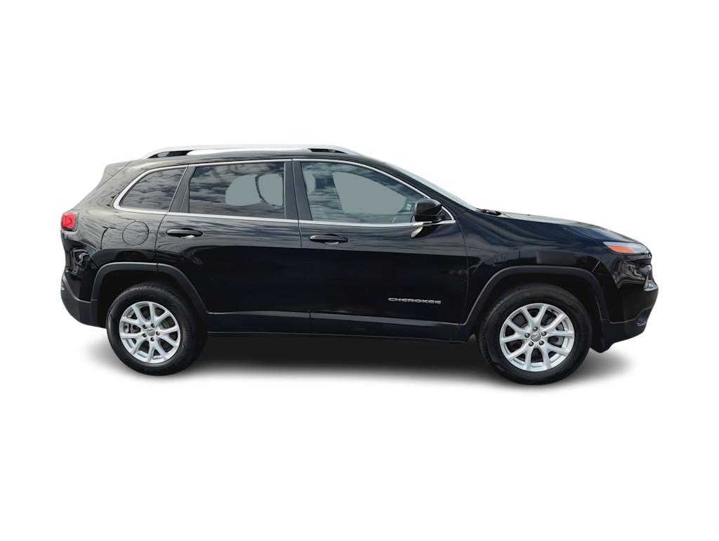 Thumbnail: 2018 Jeep Cherokee - 24
