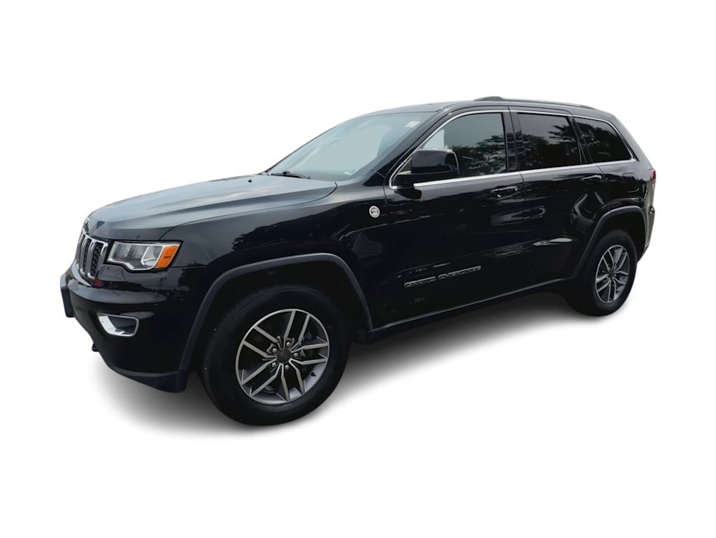 Thumbnail: 2020 Jeep Grand Cherokee - 3
