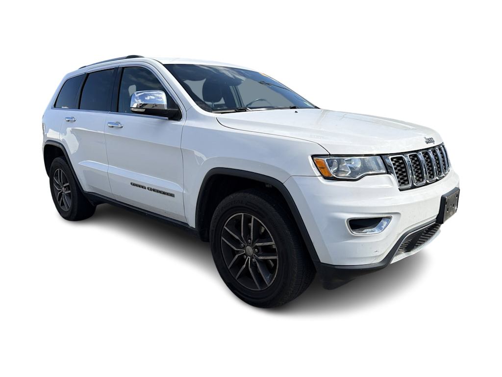Thumbnail: 2017 Jeep Grand Cherokee - 16