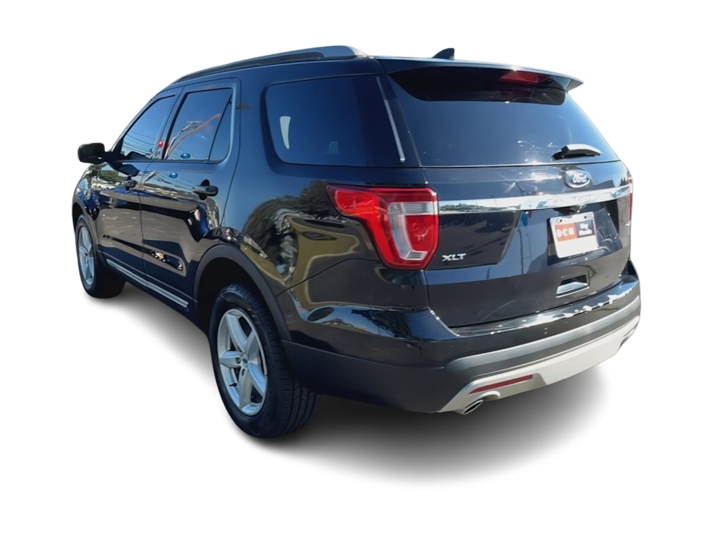 Thumbnail: 2017 Ford Explorer - 4