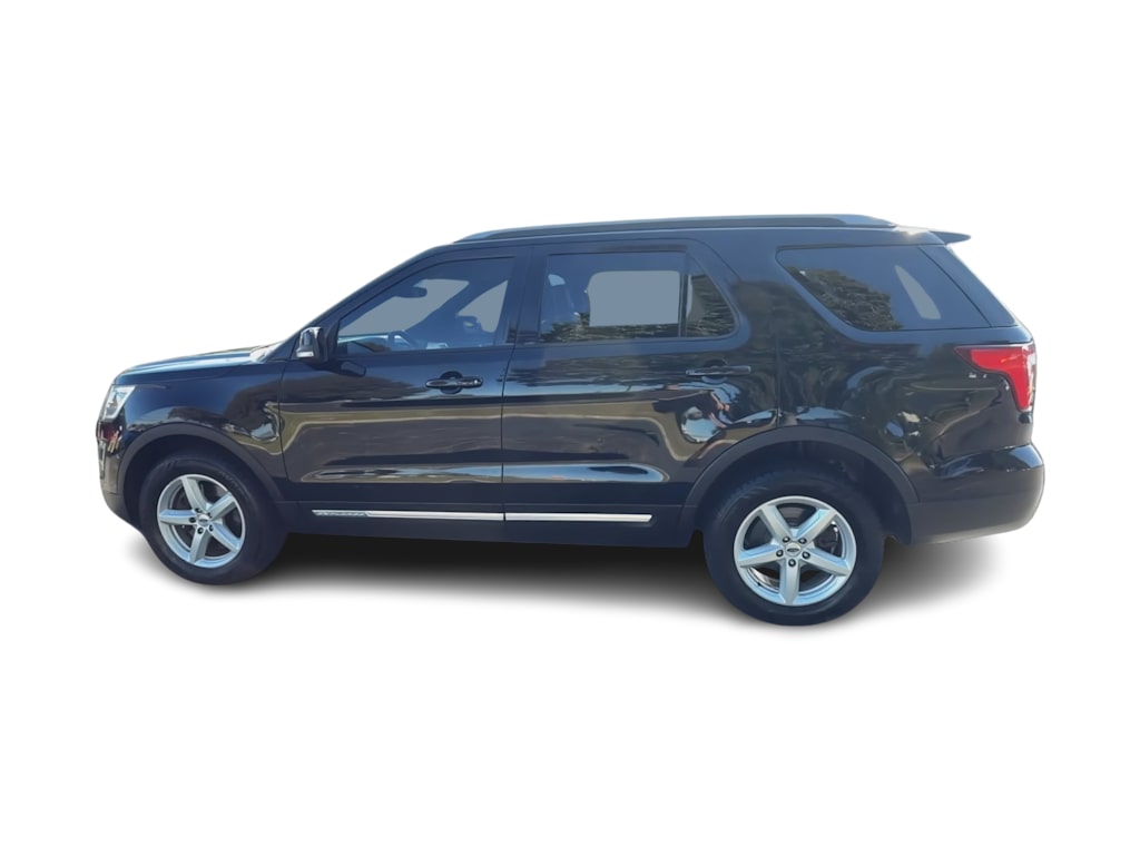 Thumbnail: 2017 Ford Explorer - 3