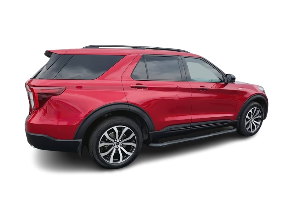 Thumbnail: 2022 Ford Explorer - 21