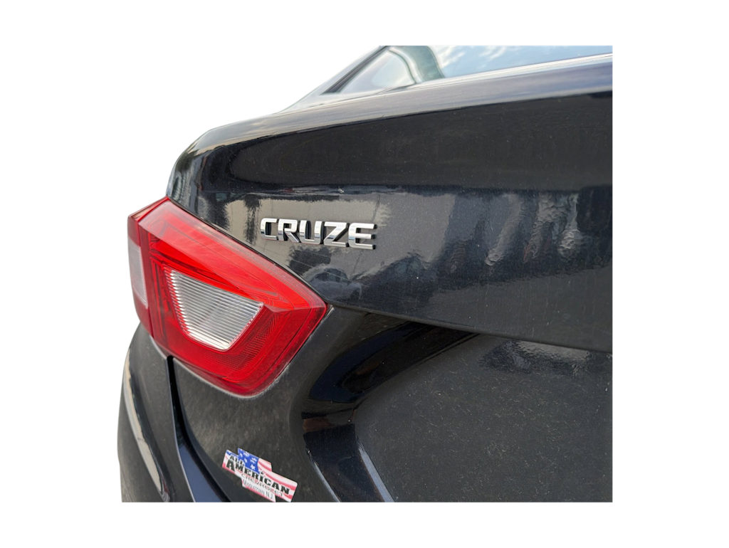 Thumbnail: 2017 Chevrolet Cruze - 20