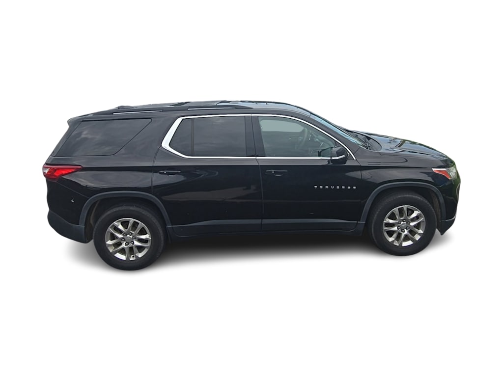 Thumbnail: 2020 Chevrolet Traverse - 15