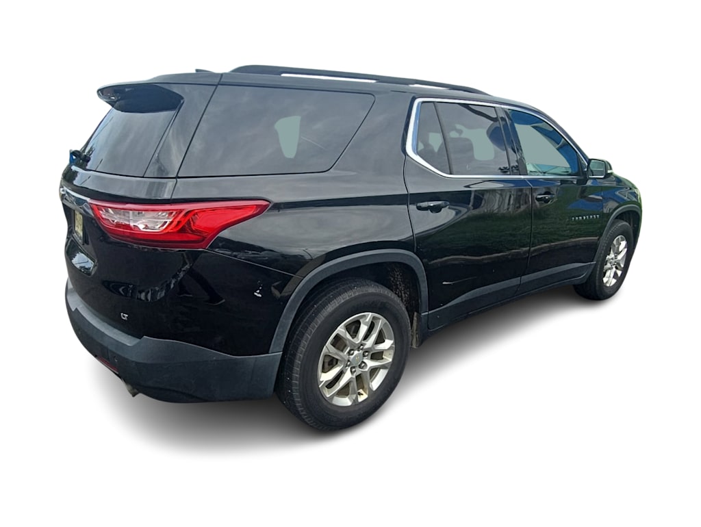 Thumbnail: 2020 Chevrolet Traverse - 16