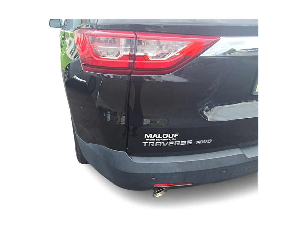 Thumbnail: 2020 Chevrolet Traverse - 17