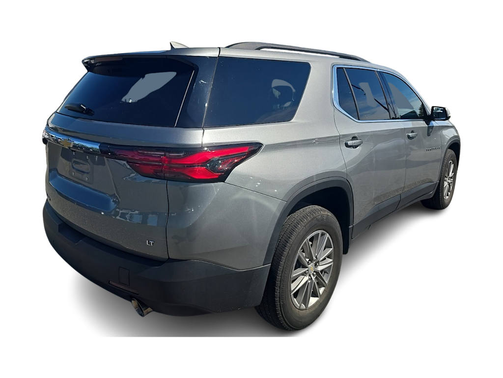 Thumbnail: 2023 Chevrolet Traverse - 17