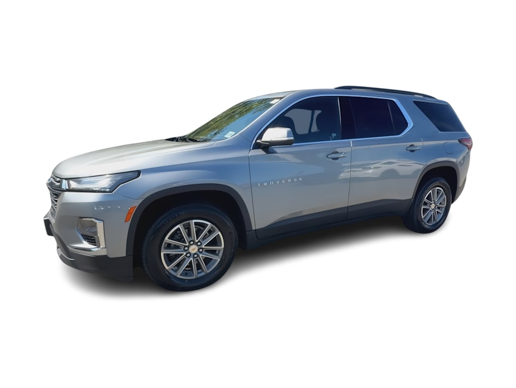 Thumbnail: 2023 Chevrolet Traverse - 3