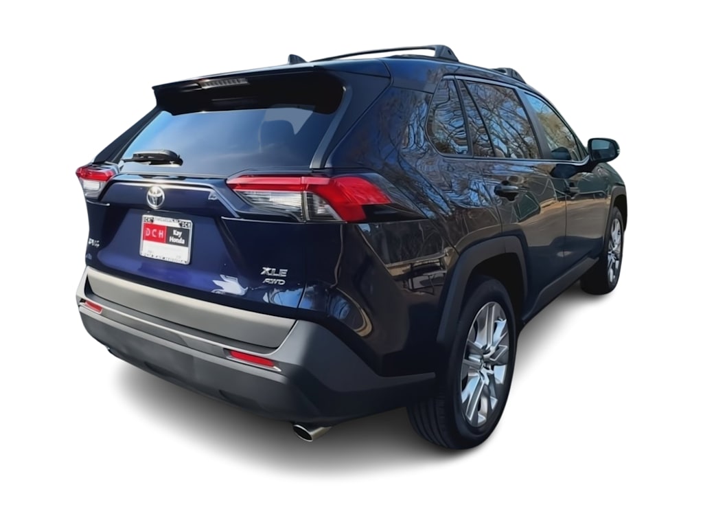 2021 Toyota RAV4 XLE Premium 23