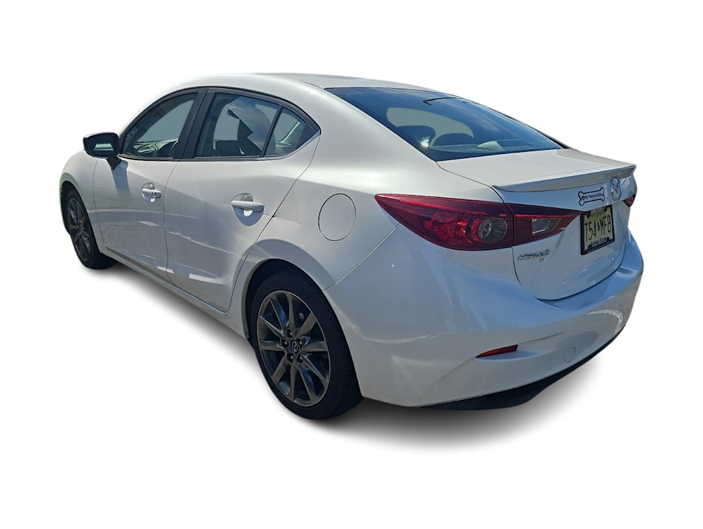 Thumbnail: 2018 Mazda Mazda3 - 3