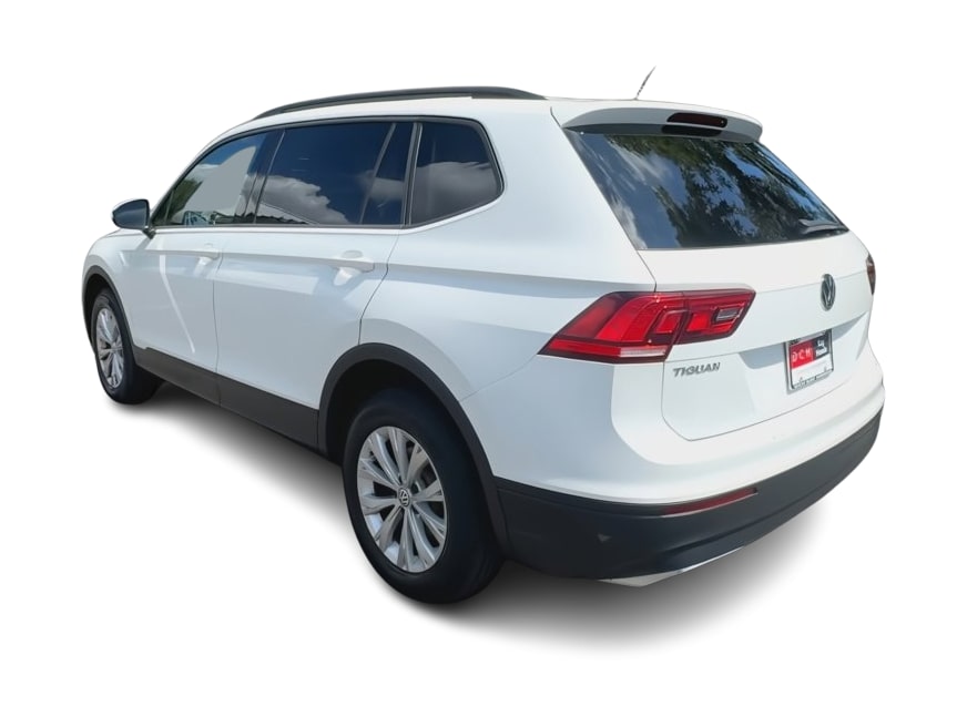 Thumbnail: 2018 Volkswagen Tiguan - 4