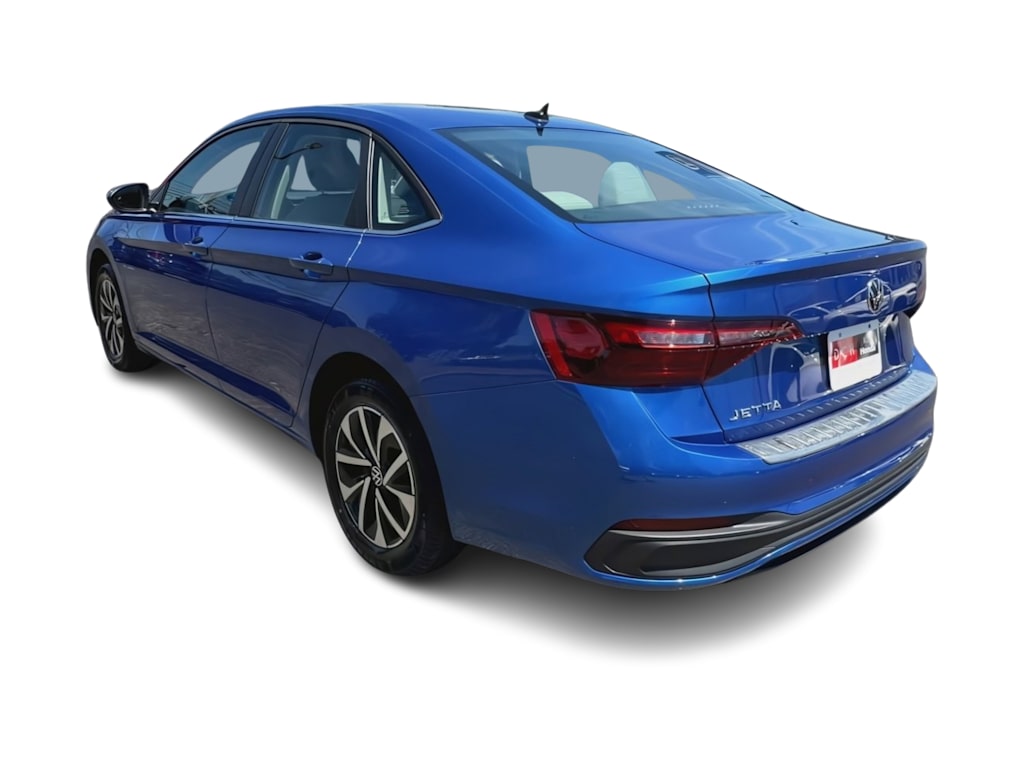 Thumbnail: 2023 Volkswagen Jetta - 4