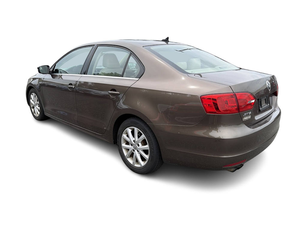 Thumbnail: 2014 Volkswagen Jetta - 4