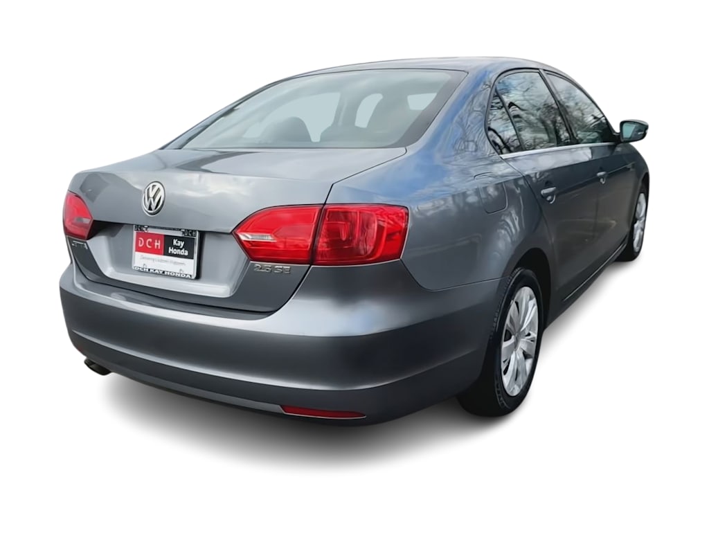 2013 Volkswagen Jetta SE 22