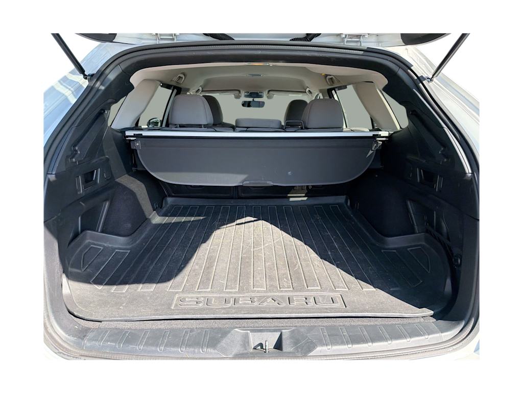 Thumbnail: 2022 Subaru Outback - 32